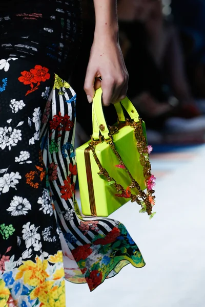 Look 118